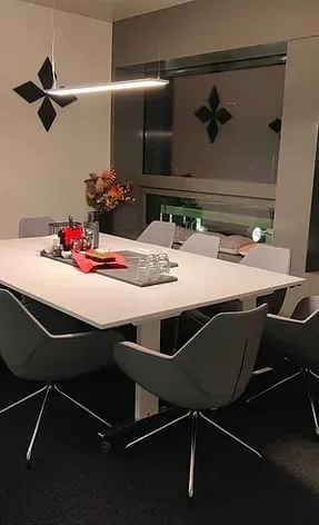 Coworking FlexDesk, Salle de réunion 8 personnes, Chur