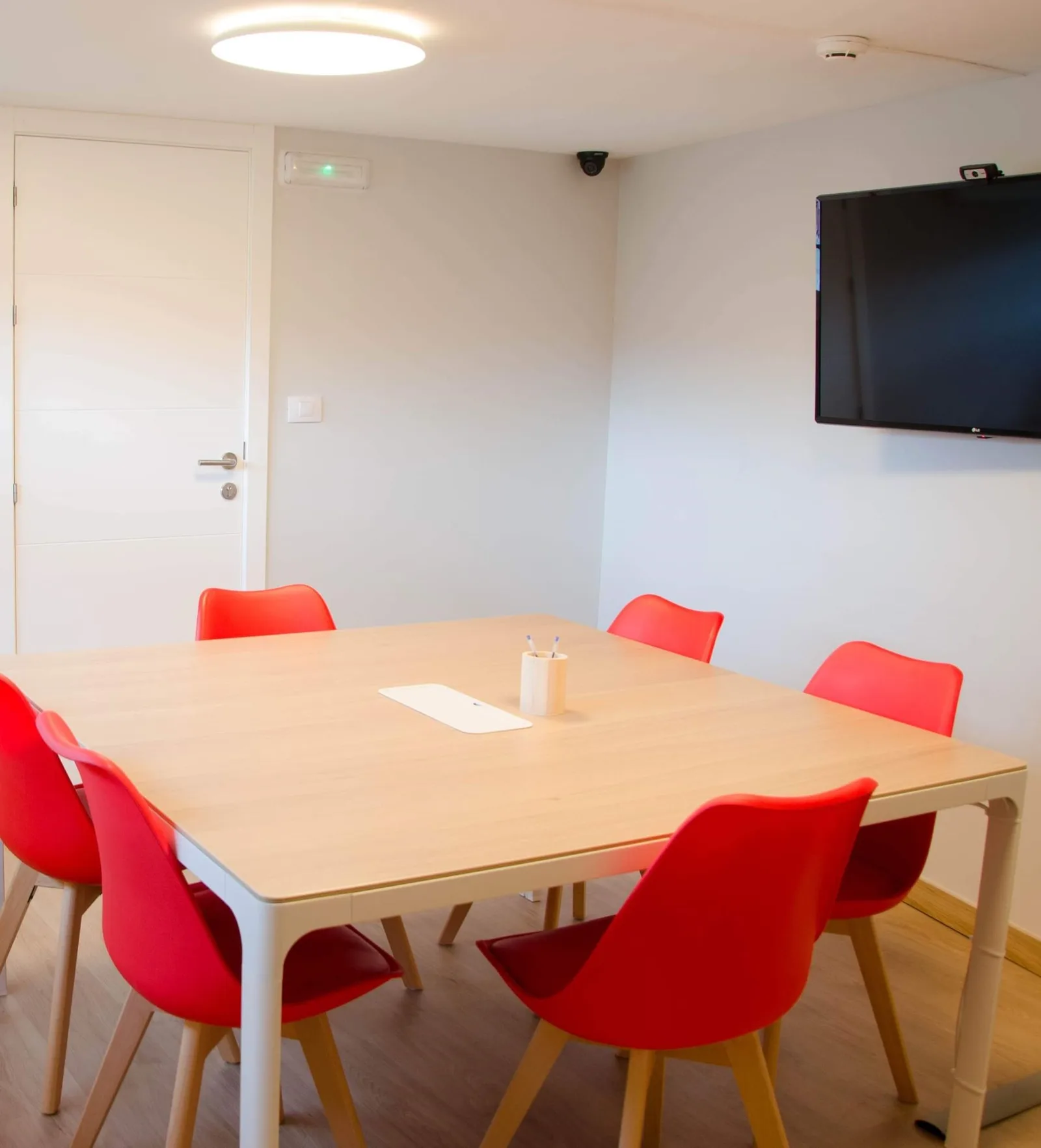 Coworking Kastel, Meeting room for 6 people, Lugo