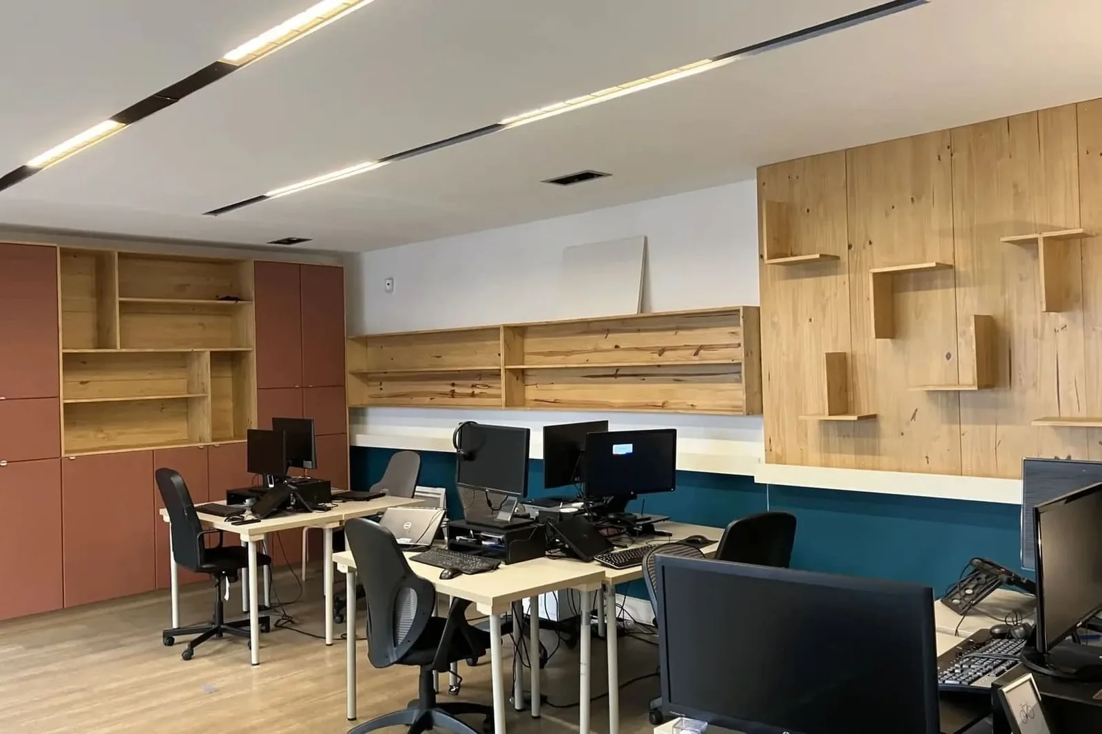 Coworking Le26, Private office, 6 desks, Paris 9e