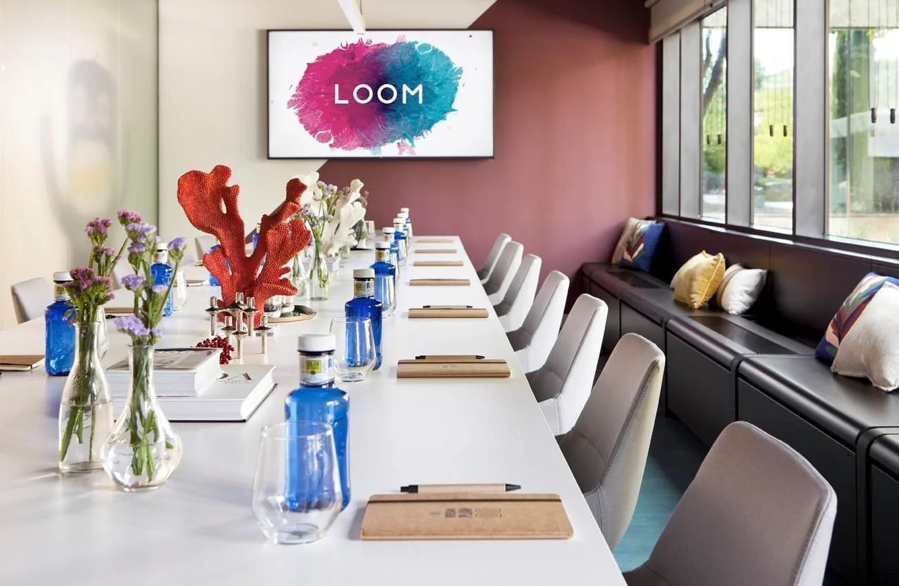Coworking Loom Ática, Sala de reuniones para 16 personas, Pozuelo de Alarcón