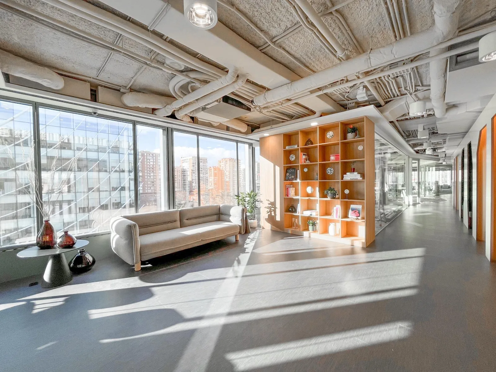 Coworking Loom Castellana 85, Lounge, Madrid