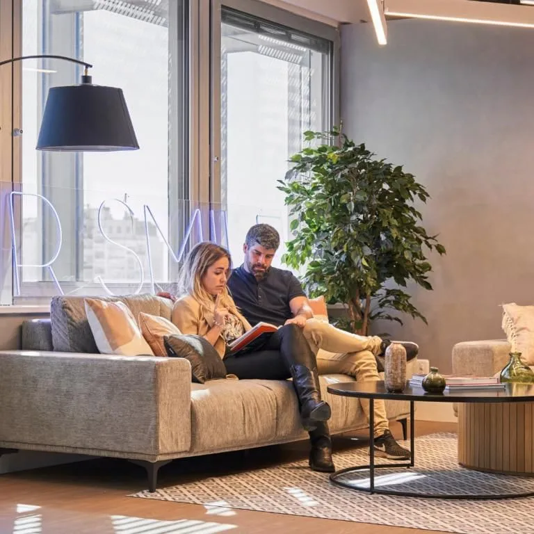 Coworking Loom Castellana 93, Zona de descanso, Madrid