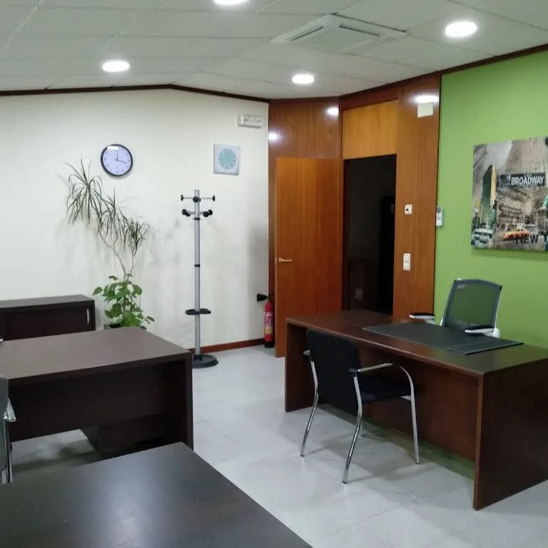 Coworking Maresme, Escritório privativo com 3 postos, Pineda de Mar