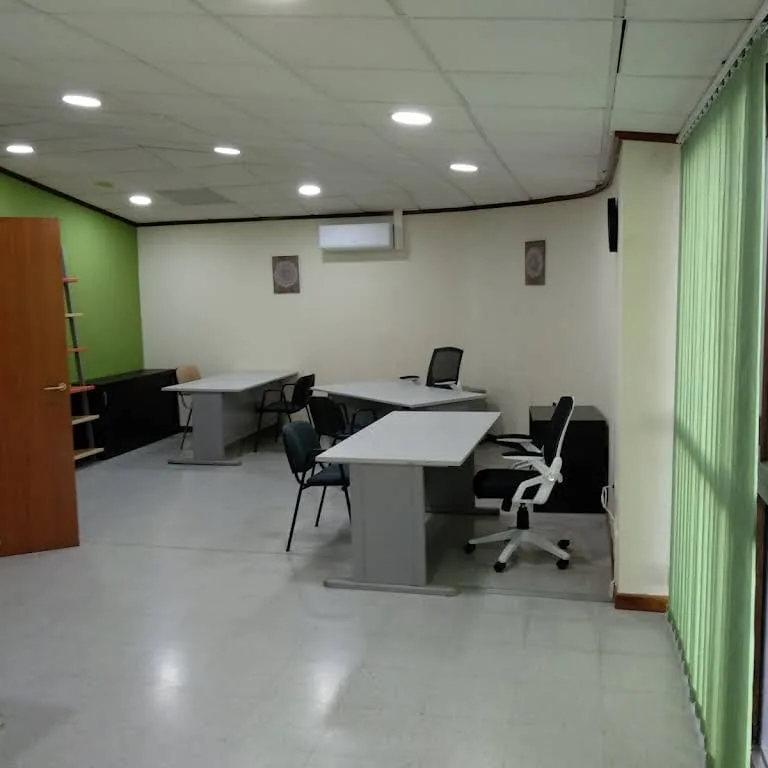 Coworking Maresme, Escritório privativo com 3 postos, Pineda de Mar