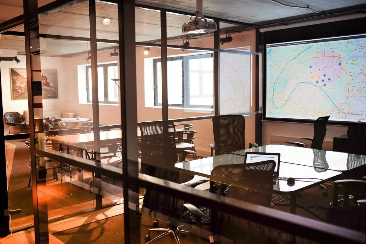 Coworking Montrouge, Salle de réunion 8 personnes, Montrouge