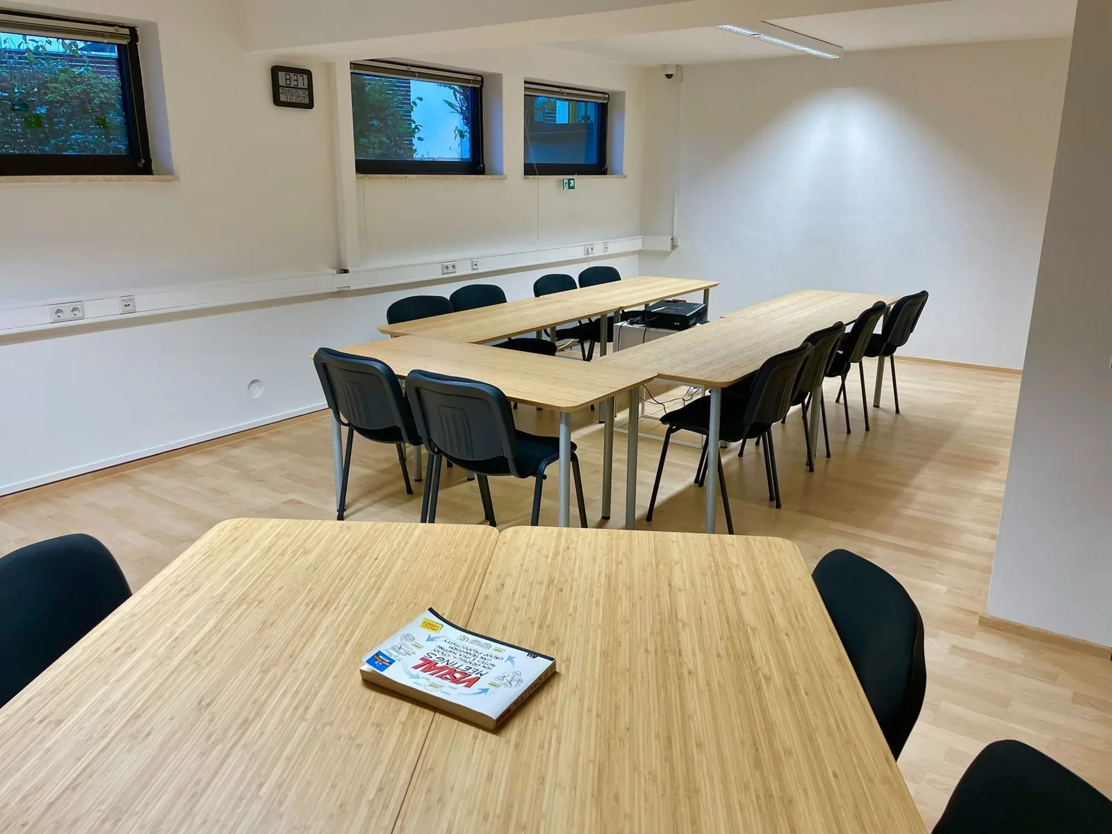 Coworking N8 Marktheidenfeld, Besprechungsraum für 12 Personen, Marktheidenfeld