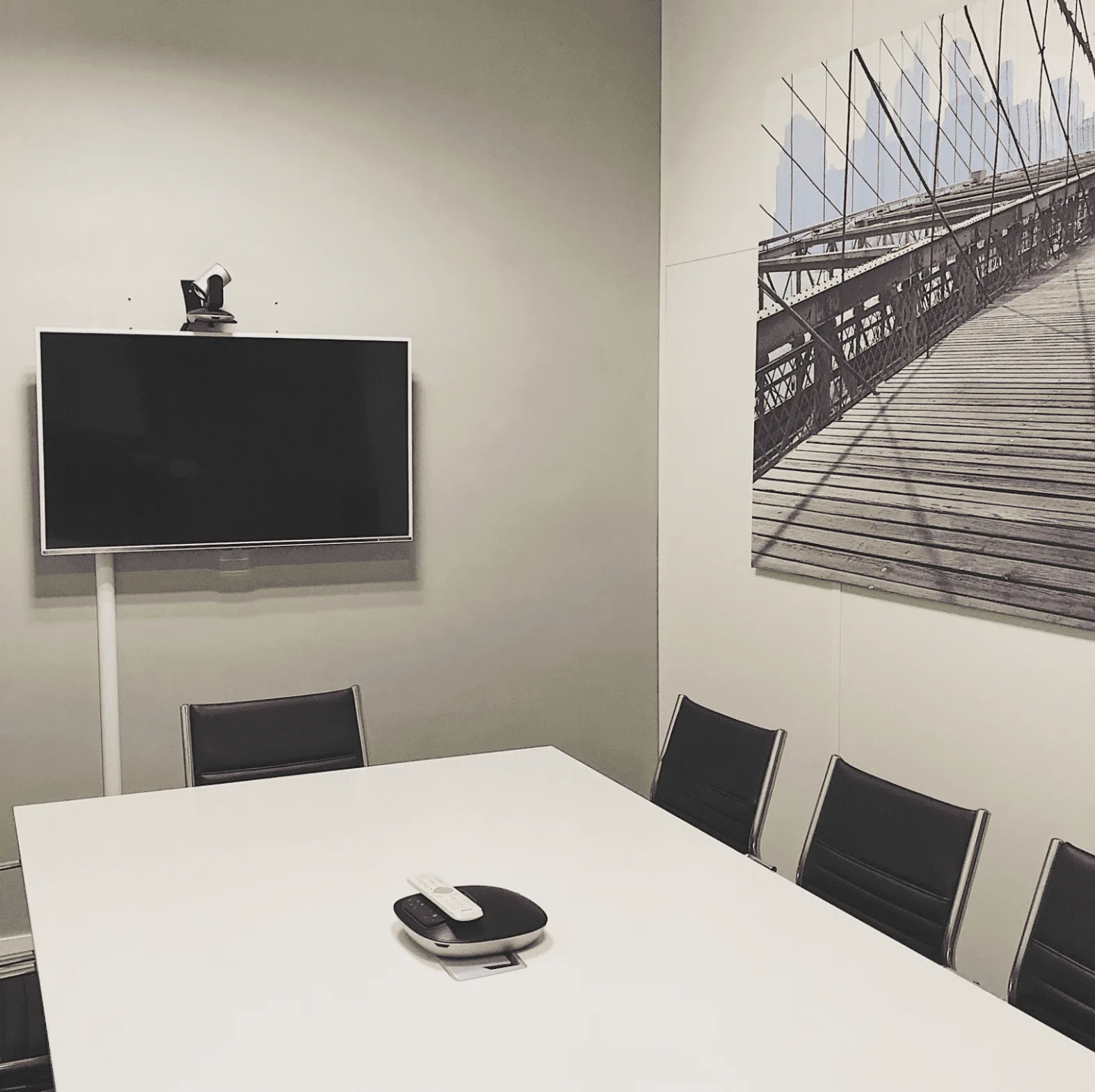 Coworking Neuilly, Besprechungsraum für 5 Personen, Neuilly-sur-Seine