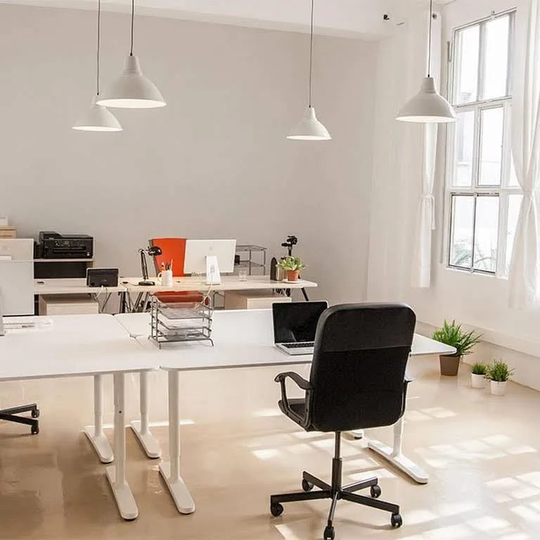 Coworking Poblenou, Bureau privatif 4 postes, Barcelone