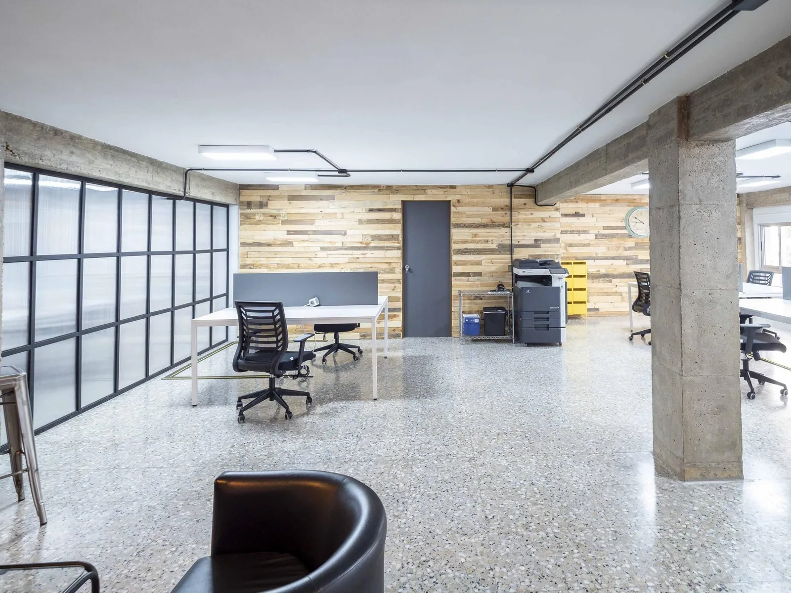 Coworking República 42, Espacio diáfano, Gandie