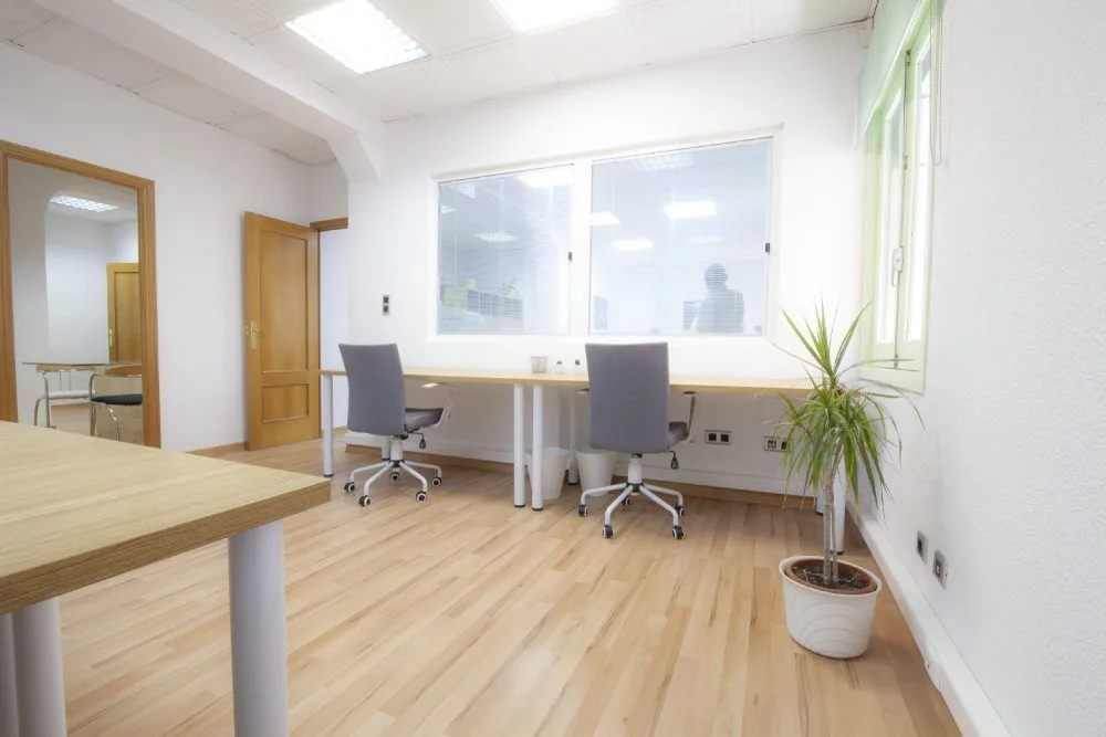 Coworking La Seu, Private office, 2 desks, Valencia