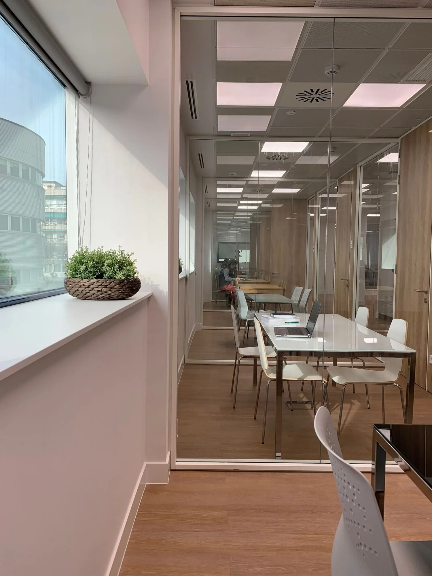 Coworking Snap, Meeting room for 4 people, Madrid