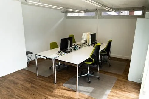 Coworking Space Computer Coach, Ufficio privato con 4 postazioni, Wichtrach
