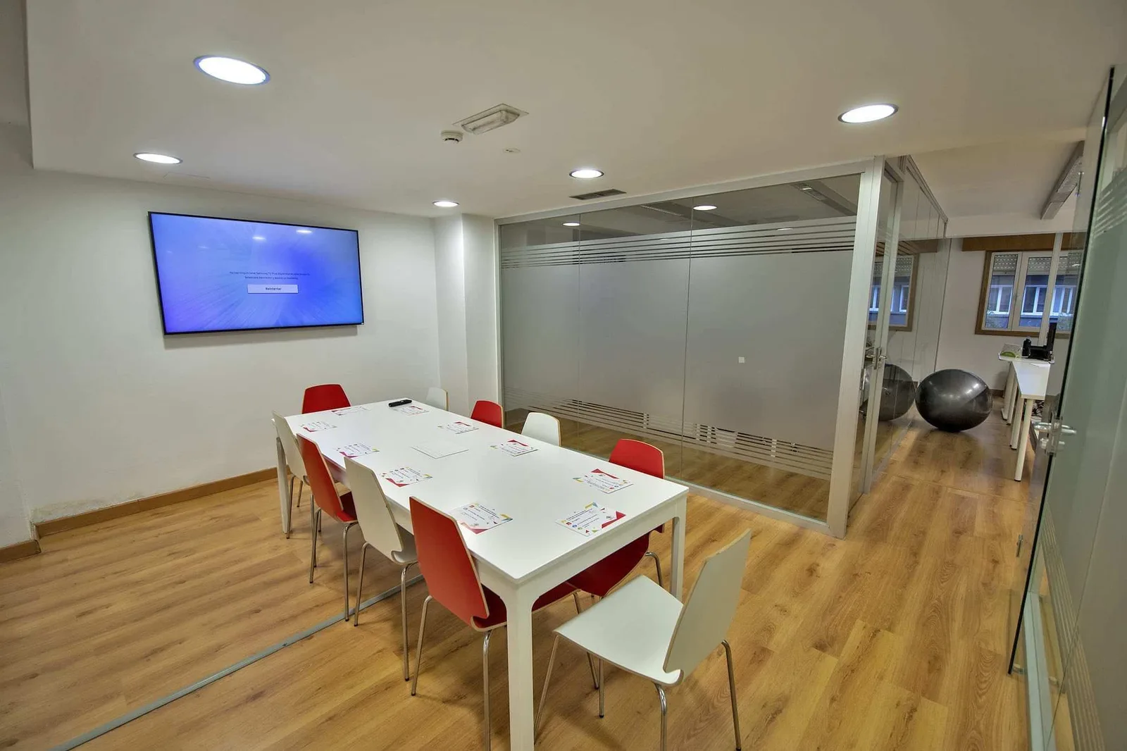 Coworking Vigo, Meeting room for 10 people, Vigo