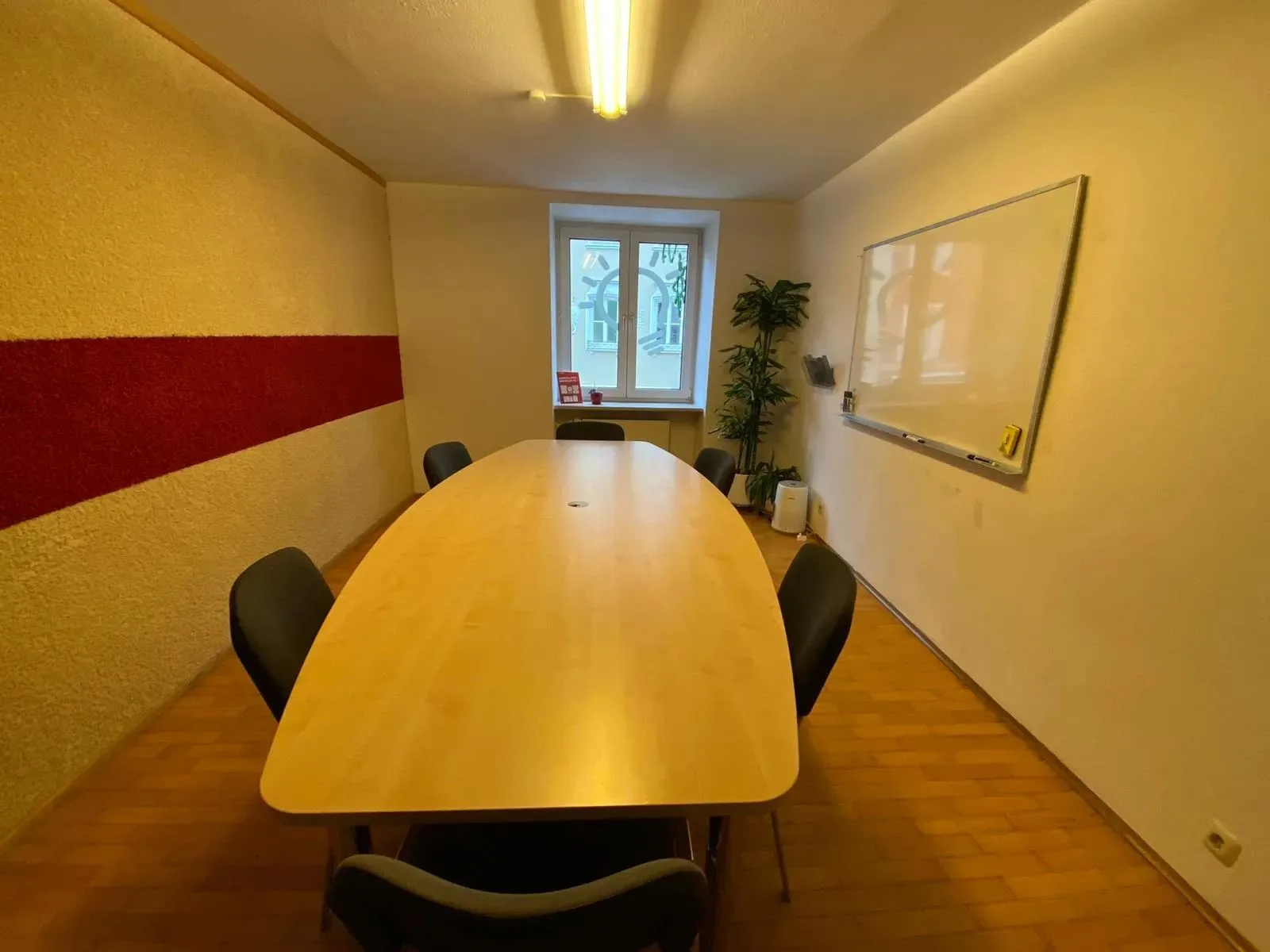 Coworking Weilheim, Besprechungsraum für 6 Personen, Weilheim in Oberbayern