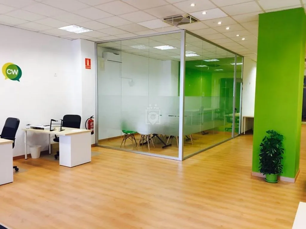 Coworking Zaragoza, Meeting room for 6 people, Zaragoza