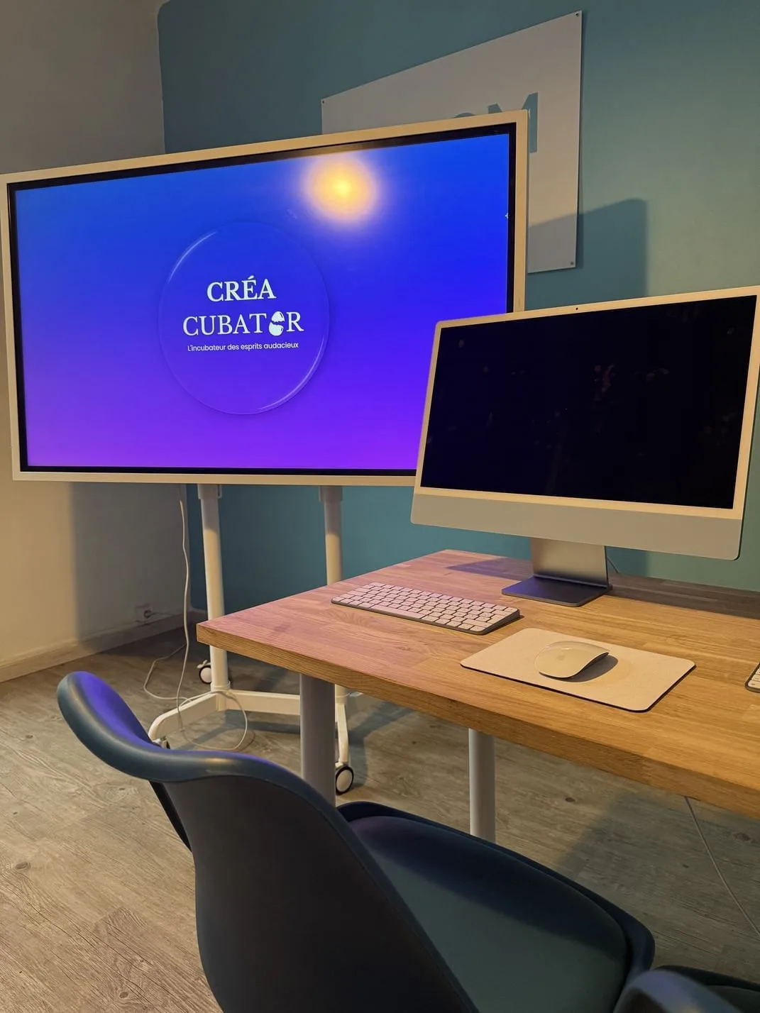 CRÉA'CUBATOR Draguignan, Private office, 1 desk, Draguignan