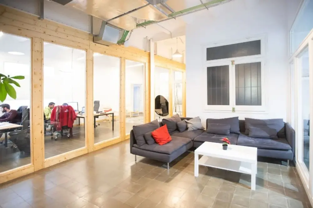CREC Gràcia, Espacio abierto Nomade, Barcelona