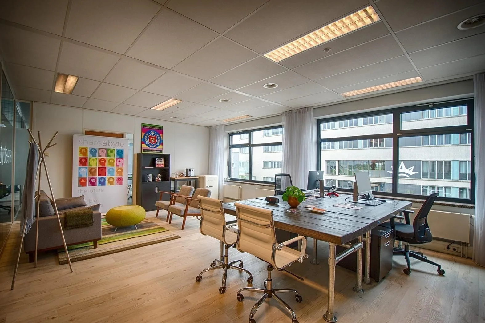 Crown Business Center Bodegraven, Bureau privatif 4 postes, Bodegraven