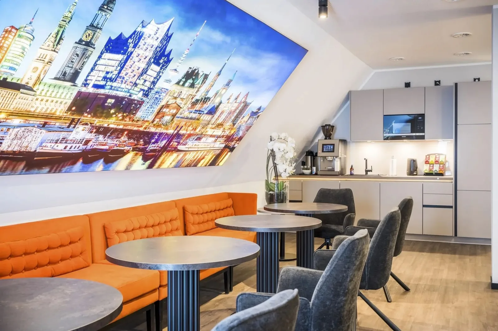 CS Business Center Hohe Bleichen, Cafeteria, Hamburg