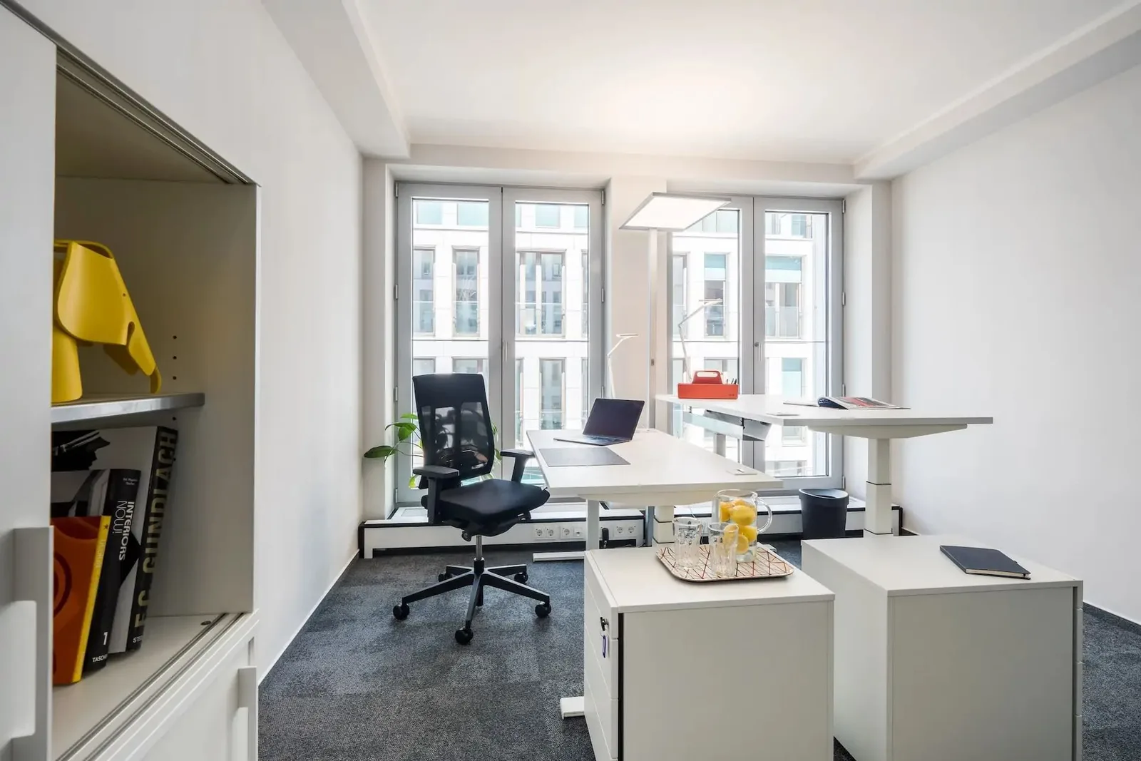 CS Business Center Neuer Wall, Privatbüro mit 2 Arbeitsplätzen, Hamburg