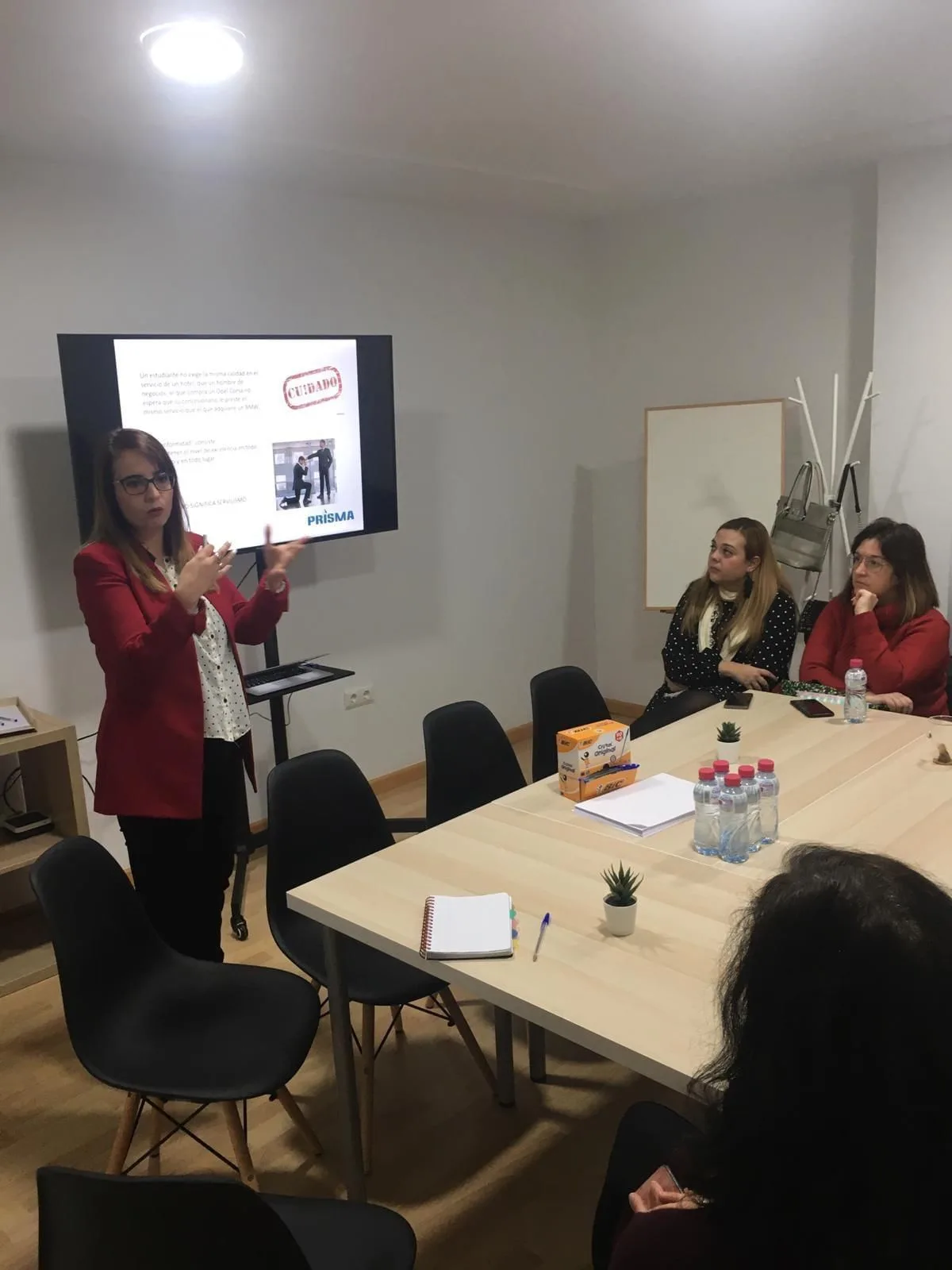 Cuatro Gatos, Sala de reuniões para 7 pessoas, Jaén