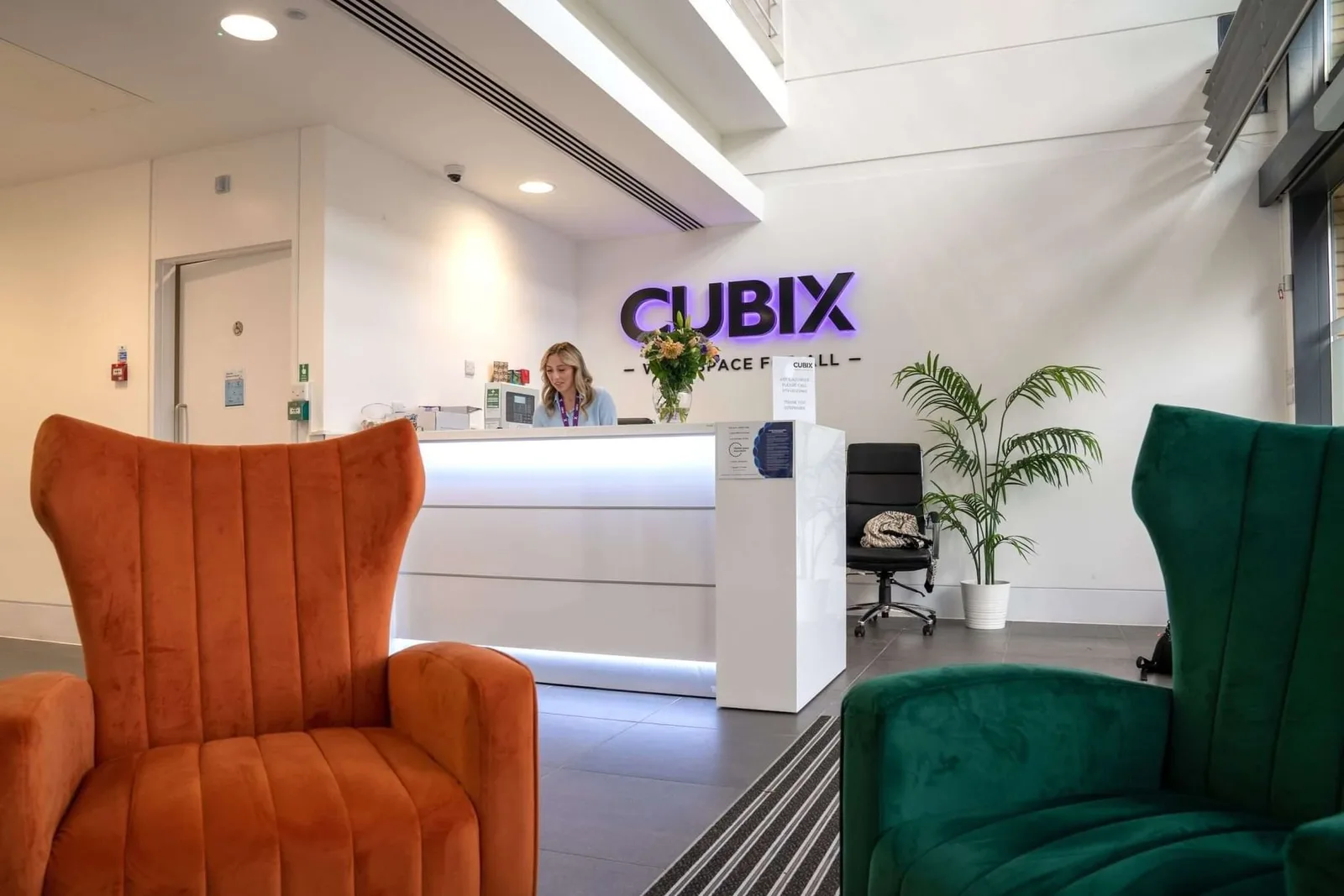 Cubix Offices Milton Keynes, Reception, Milton Keynes
