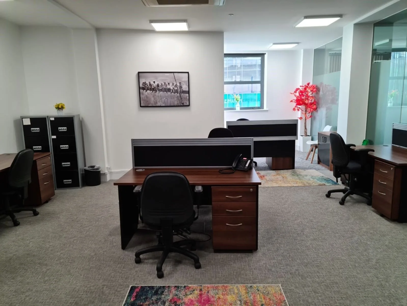 Curve Serviced Offices, Open-plan office, London