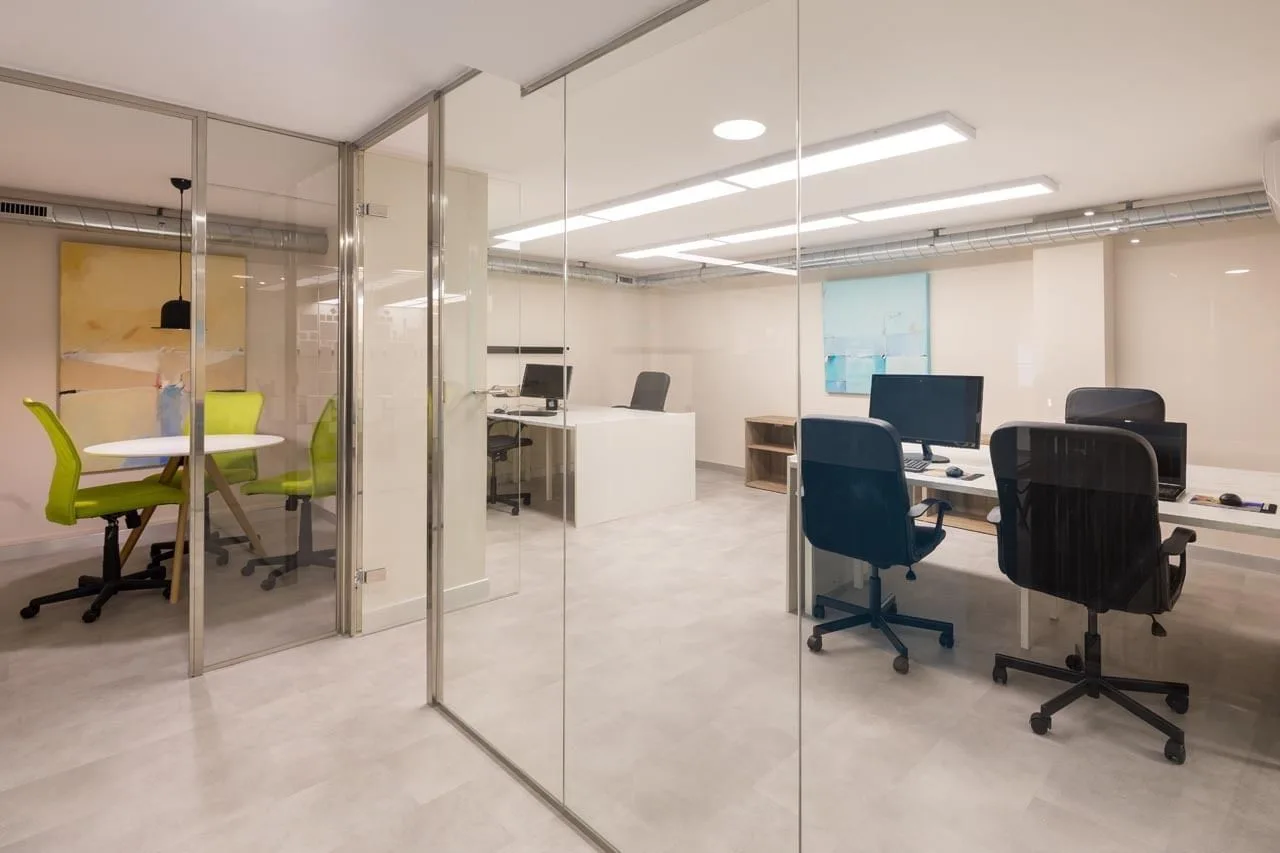 Cwork Eixample, Escritório privativo com 4 postos, Barcelona