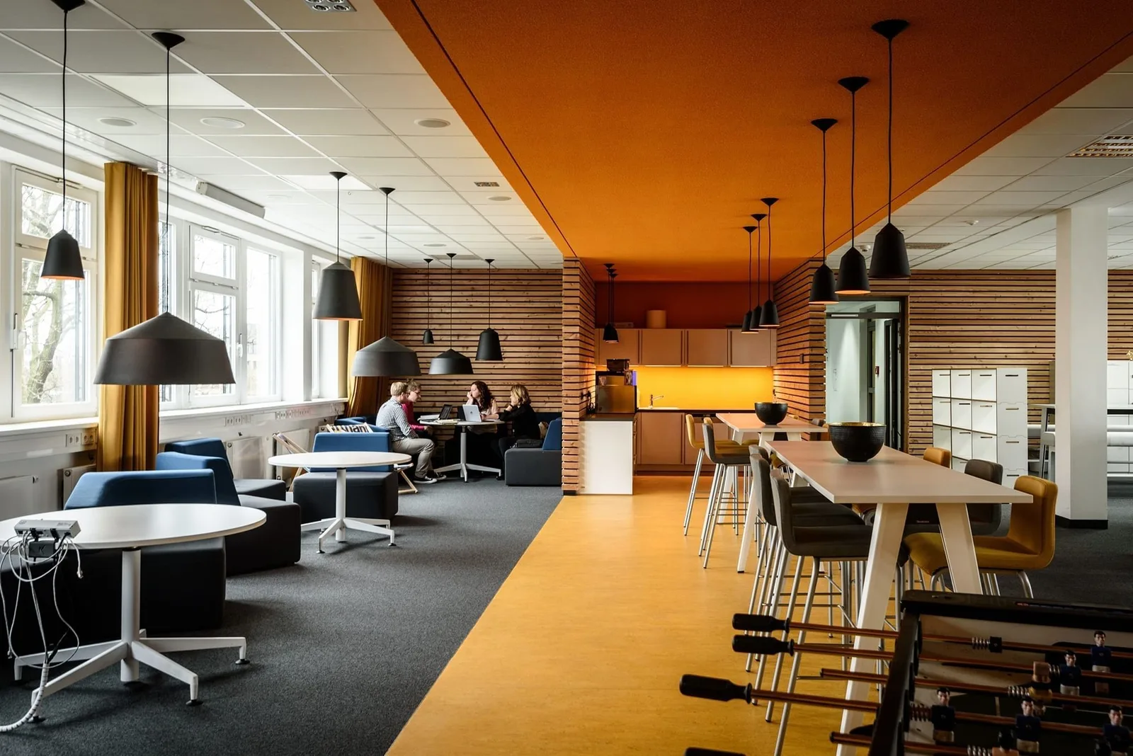 Dark Horse Workspaces, Cafeteria, Berlin