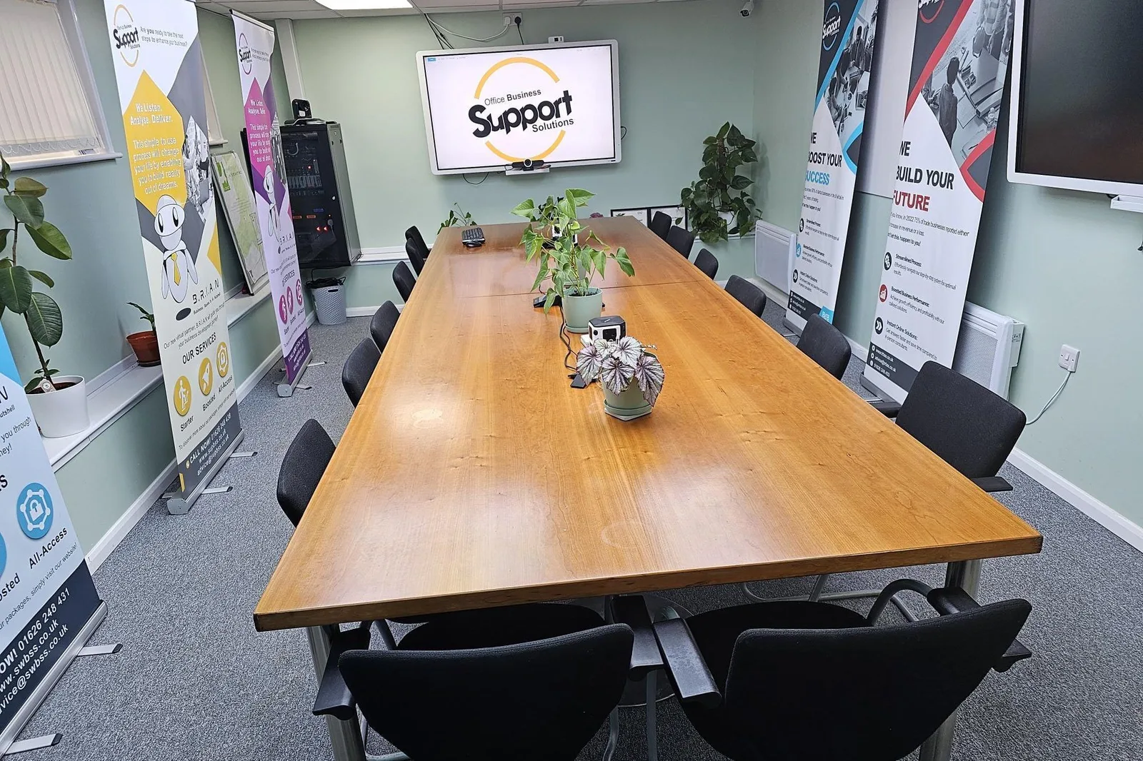 Dawlish Work Hub, Meeting room for 14 people, Dawlish