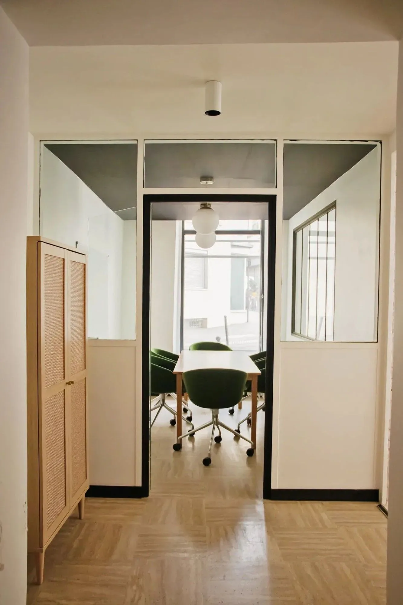 Deskapad 14 Thorel, Meeting room for 5 people, Paris 2e