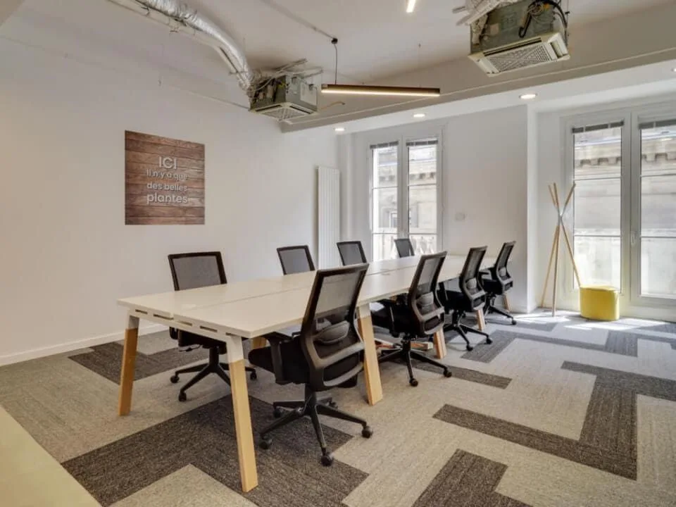 Deskeo Bonne Nouvelle, Meeting room for 8 people, Paris 2e