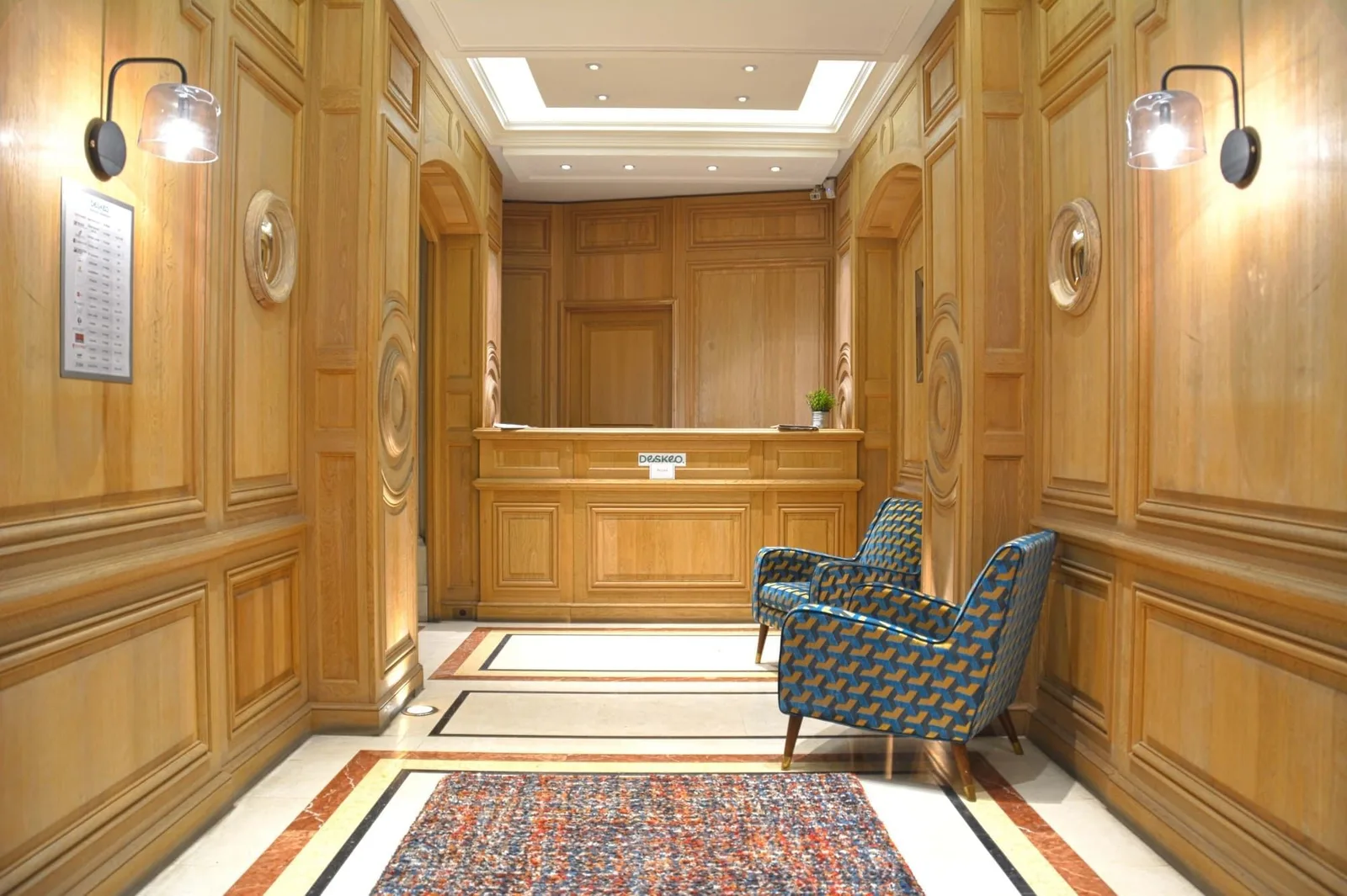 Deskeo Haussmann, Réception, Paris 8e