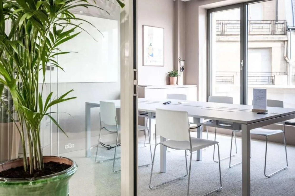 Deskeo Jadin-Monceau, Salle de réunion 6 personnes, Paris 17e