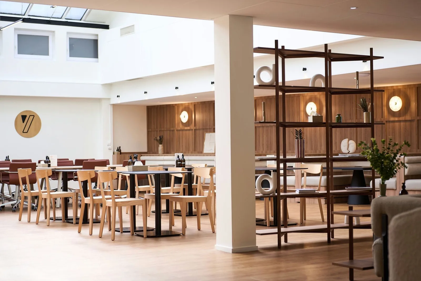 Deskeo Saint Pétersbourg, Cafeteria, Paris 8e