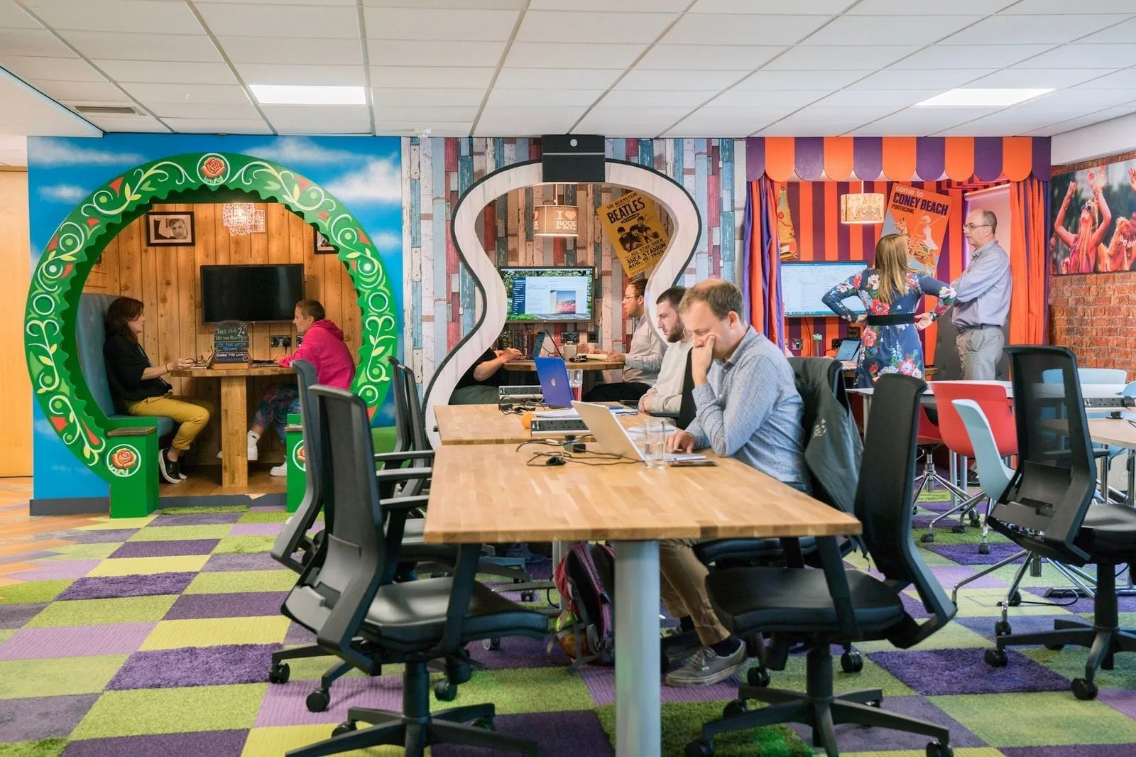 DeskLodge House Bristol, Coworking space, Bristol