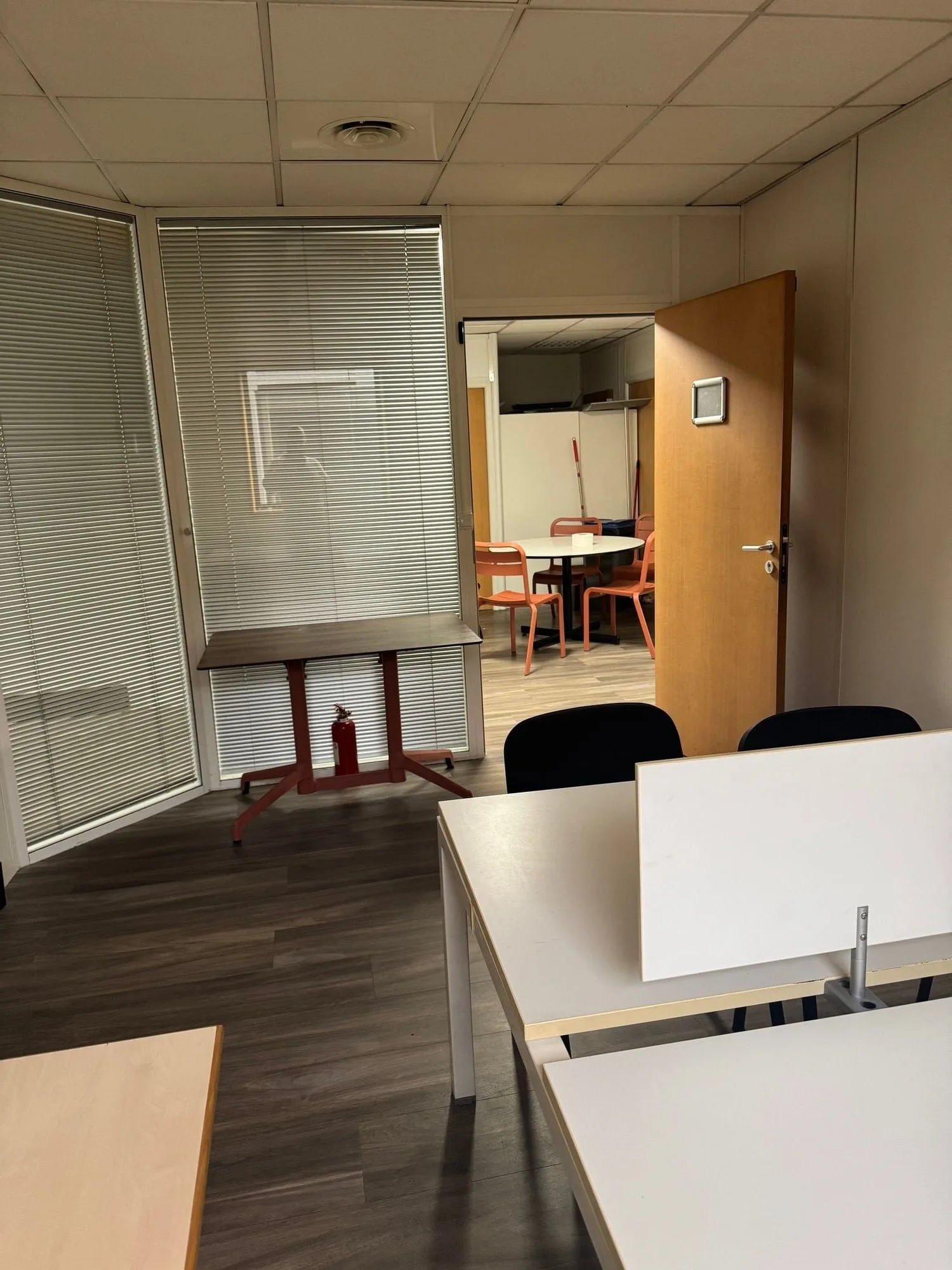 Digidoc, Privatbüro mit 2 Arbeitsplätzen, Argenteuil