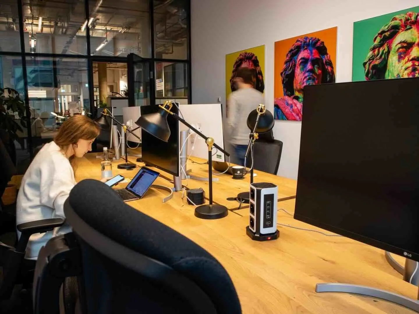 Digital Hub Hauptbahnhof, Open-plan office, Bonn