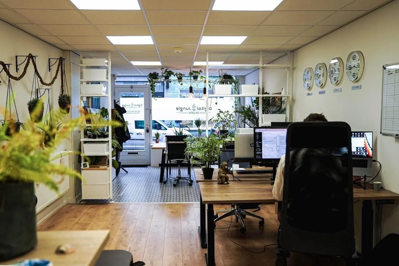 Digital Jungle Studio, Bureau privatif 3 postes, Bréda