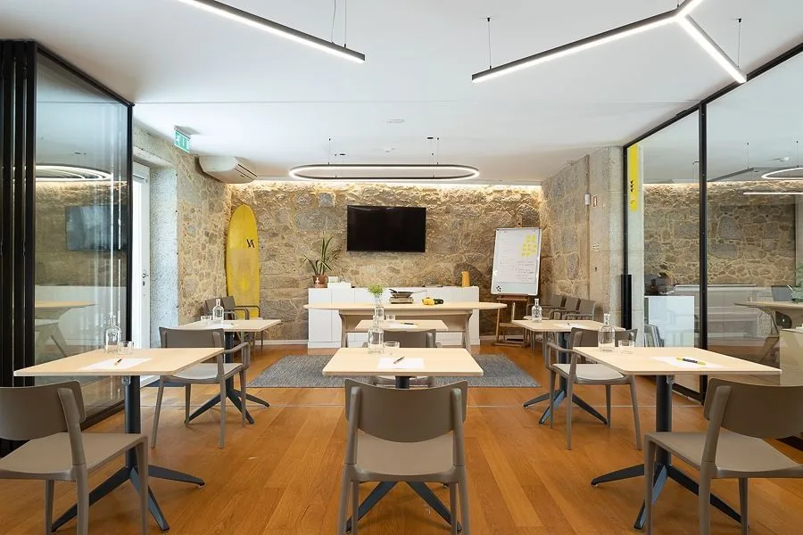 Dinamo10 Creative Hub, Training room for 6 people, Viana do Castelo