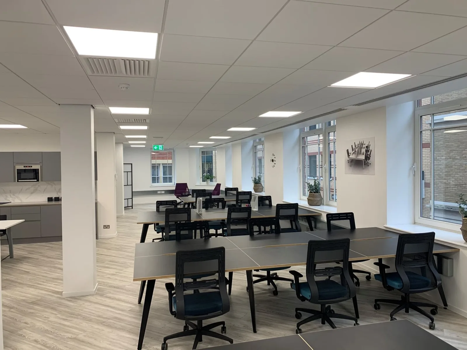 Divisible Space Chancery Lane, Open-plan office, London