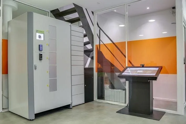 Domaine des entrepreneurs Montorgueil, Reception, Paris 2e