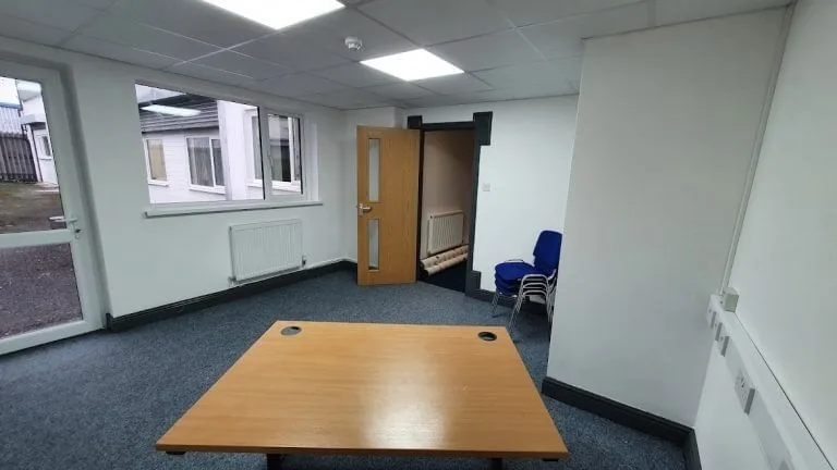 Douglas House Business Centre - Caerphilly, Bureau privatif, Caerphilly