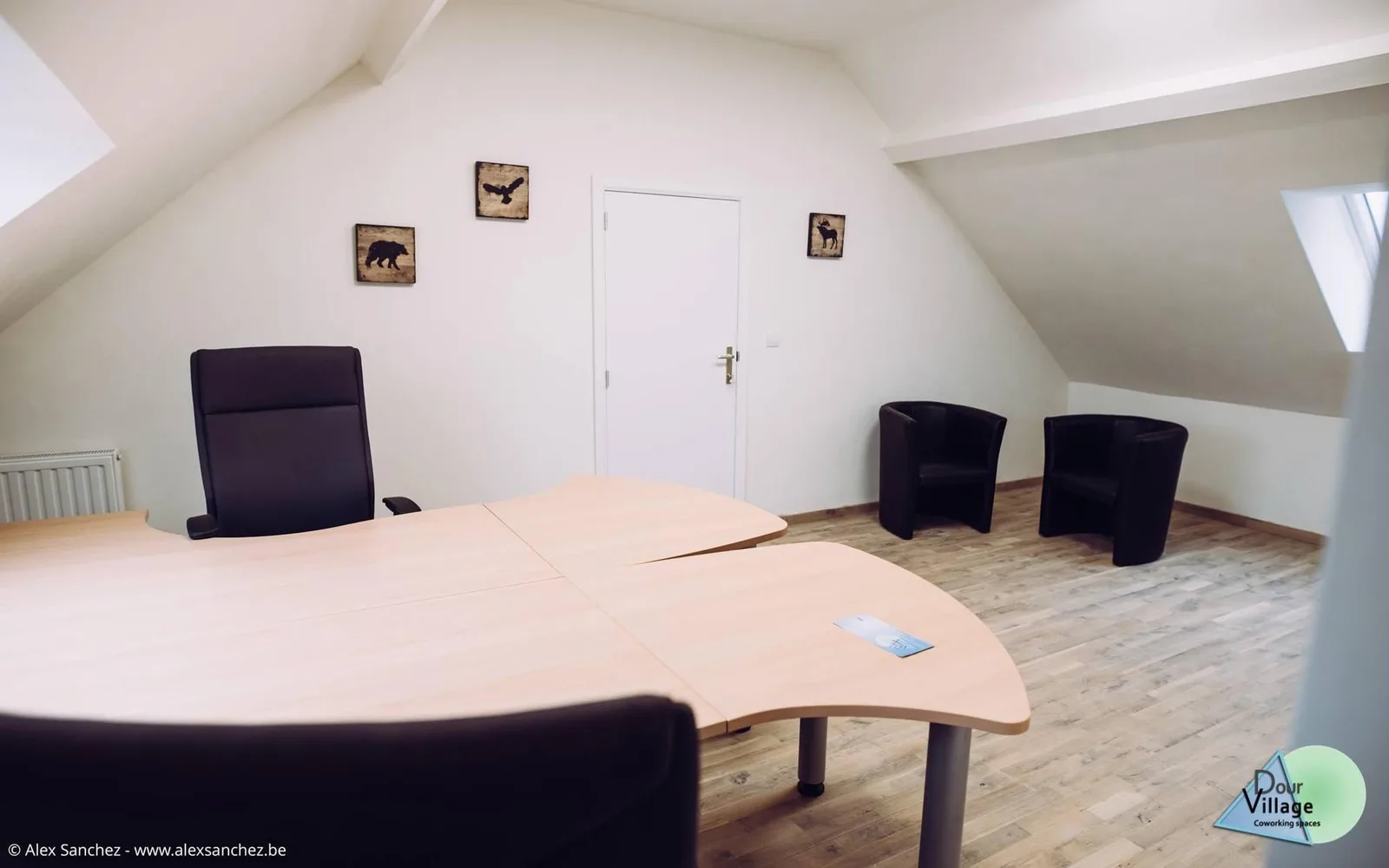 Dour Coworking Village, Private office, 1 desk, Dour
