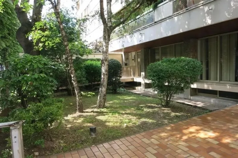 Easy Business, Terrace and outdoor space, Montreuil