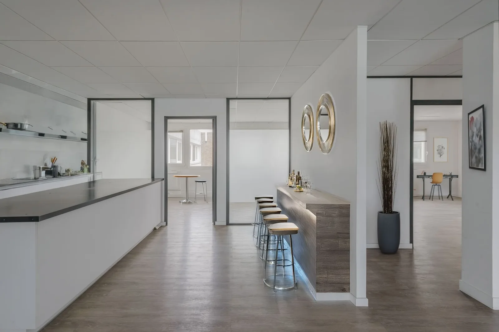EasyWorking Burospace, Kitchen, Bièvres
