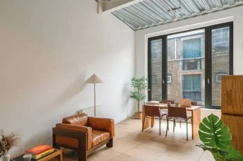 Eat Work Art - Lockside Studios, Private office, 4 desks, London