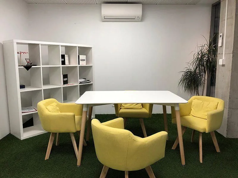 Ecoworking, Salle de réunion 4 personnes, La Gaude