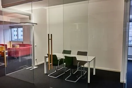 Einzelbüros Darmstadt, Besprechungsraum für 4 Personen, Darmstadt