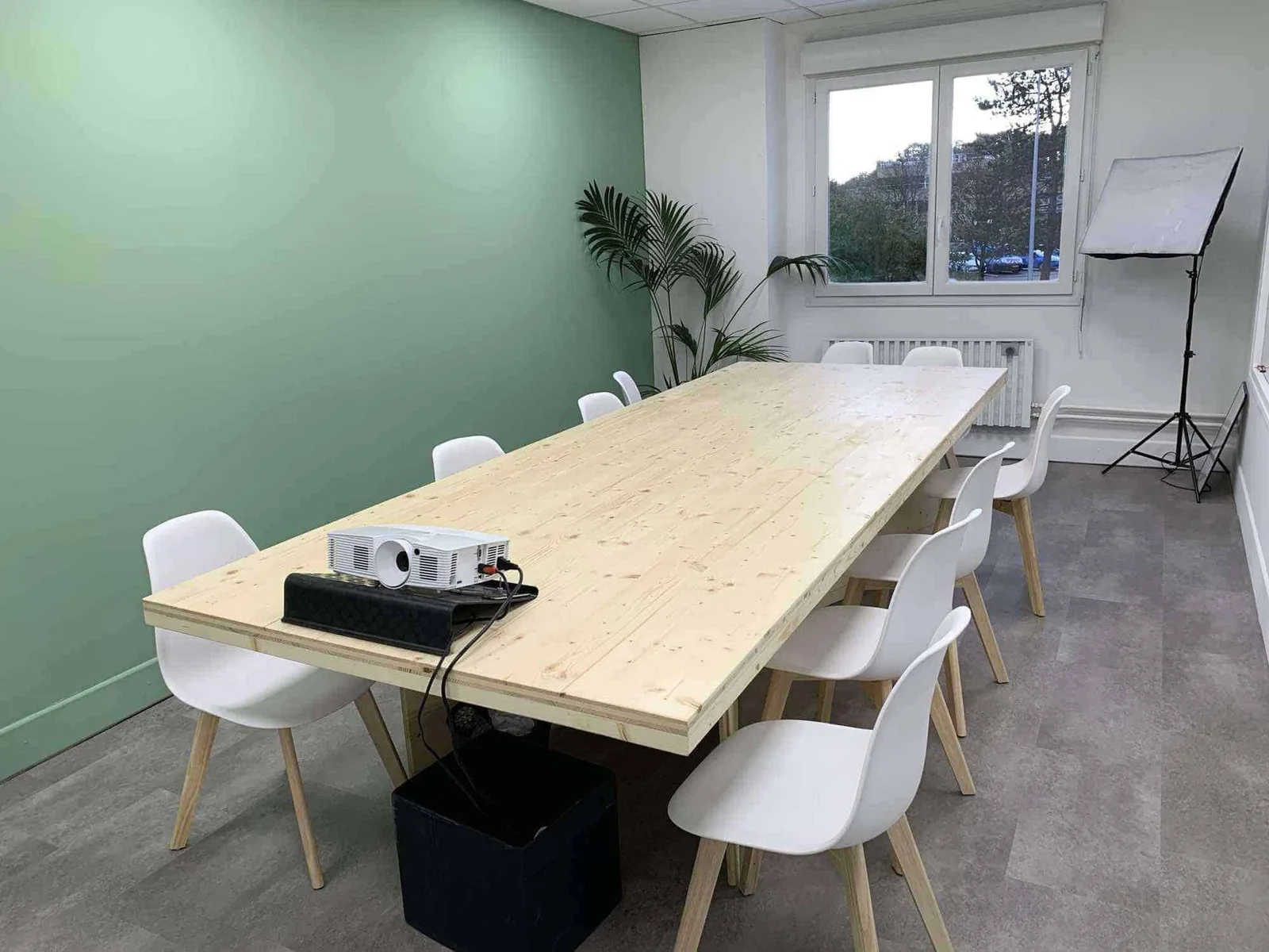 Elab Coworking, Meeting room for 10 people, Gradignan